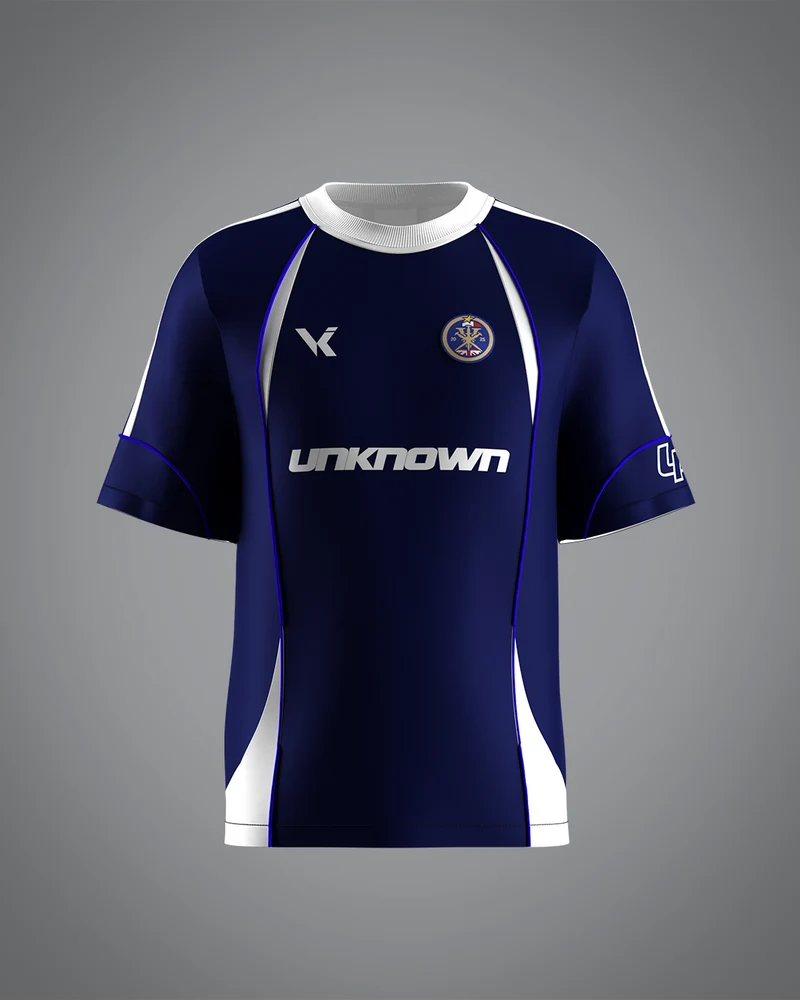 VRUNK X UNKNOWN - FOOTBALL TEE BLUE VRUNK X UNKNOWN - FOOTBALL TEE BLUE